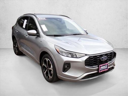 Iconic Silver Metallic 2023 Ford Escape ST-Line Select