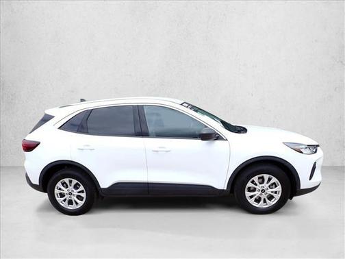Oxford White 2023 Ford Escape Active