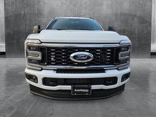 2025 Ford F-350 Platinum