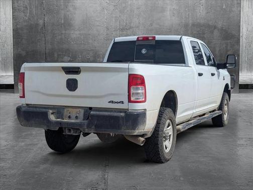 2024 RAM 3500 Tradesman Crew Cab 4x4 8' Box