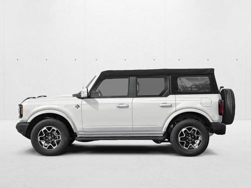 Oxford White 2026 Ford Bronco Outer Banks