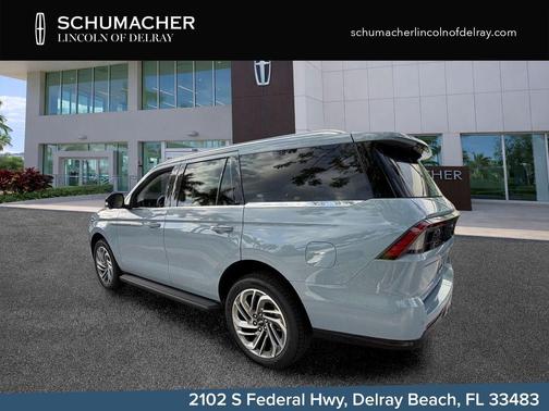 Gray Mist 2026 Lincoln Navigator Premiere