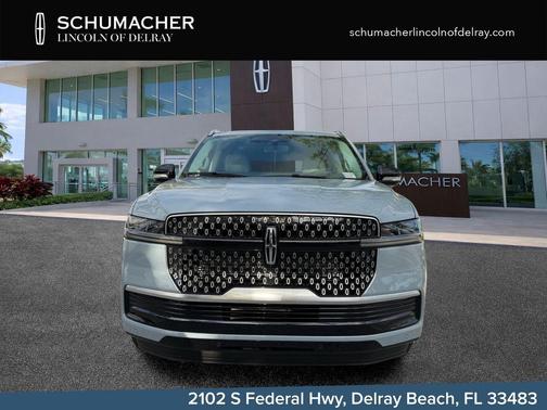 Gray Mist 2026 Lincoln Navigator Premiere
