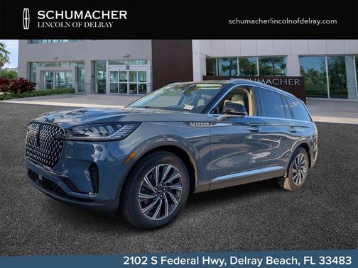 Whisper White 2026 Lincoln Aviator Premiere