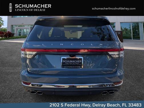 Whisper White 2026 Lincoln Aviator Premiere