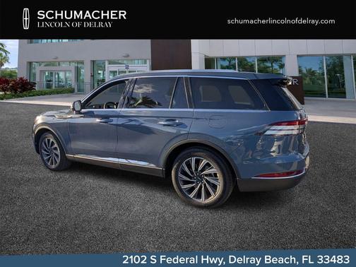 Whisper White 2026 Lincoln Aviator Premiere