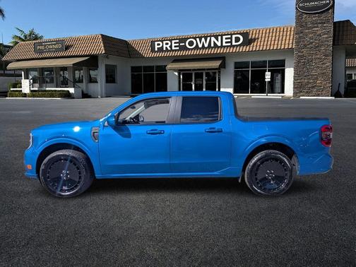 Blue 2025 Ford Maverick Lobo High