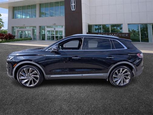 2019 Lincoln Nautilus Reserve