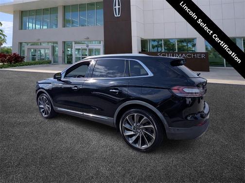 2019 Lincoln Nautilus Reserve