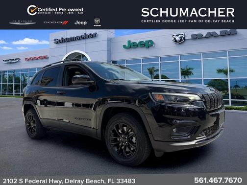 Diamond Black 2023 Jeep Cherokee Altitude Lux