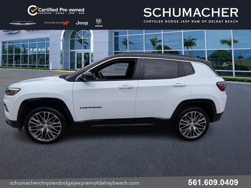 Bright White Clearcoat 2023 Jeep Compass Limited