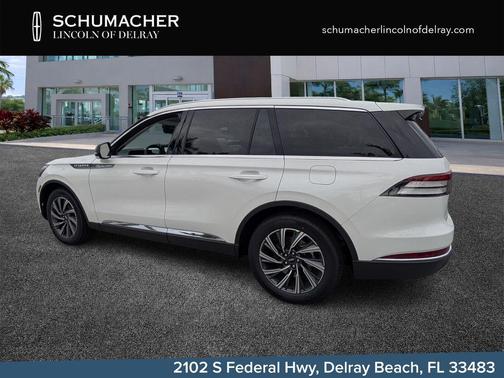 Pristine White 2026 Lincoln Aviator Premiere