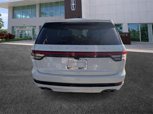 2026 Lincoln Aviator Premiere