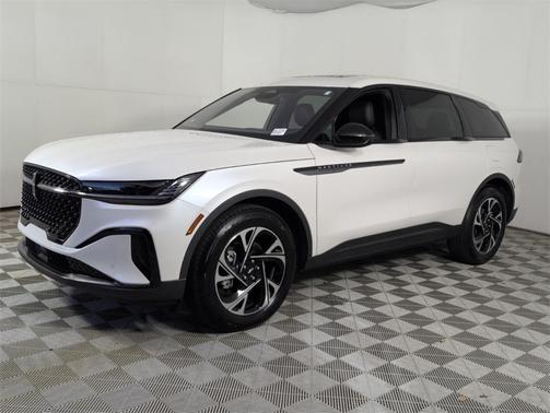 2025 Lincoln Nautilus Premiere