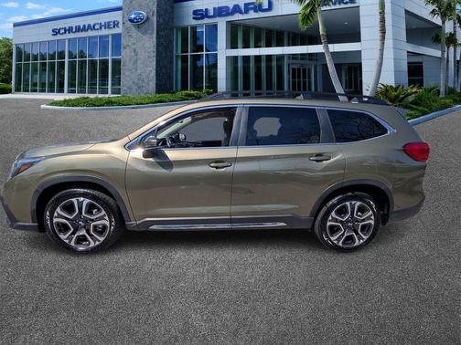 Autumn Green Metallic 2023 Subaru Ascent Limited 8-Passenger