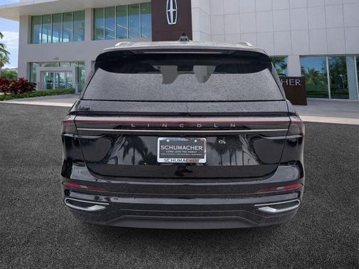 Infinite Black Metallic 2026 Lincoln Nautilus Black Label