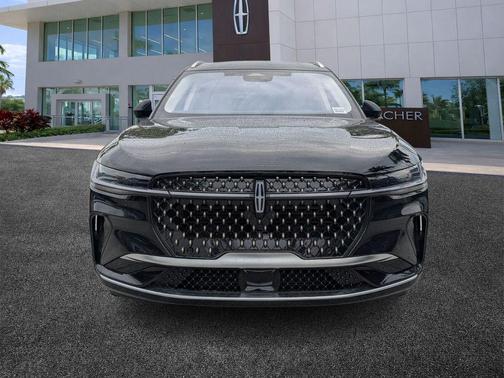Infinite Black Metallic 2026 Lincoln Nautilus Black Label