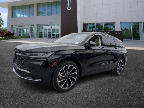 Infinite Black Metallic 2026 Lincoln Nautilus Black Label