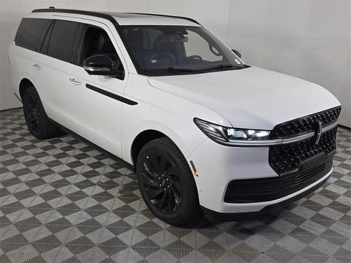2025 Lincoln Navigator Reserve