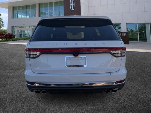 Pristine White 2026 Lincoln Aviator Reserve RWD