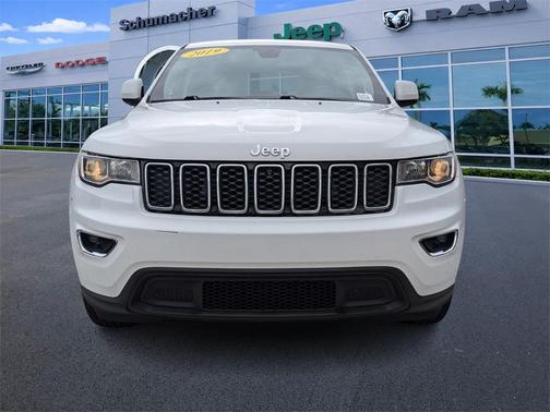 2019 Jeep Grand Cherokee Laredo E