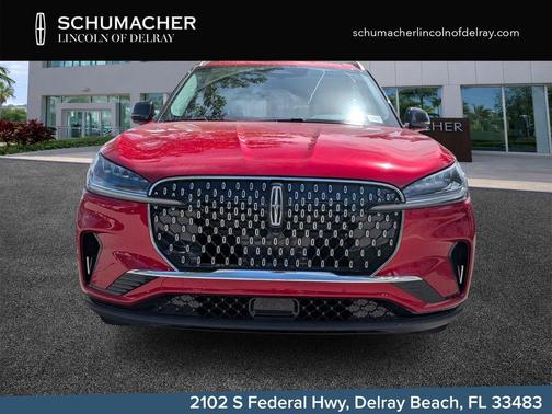 Red Carpet 2026 Lincoln Aviator Premiere
