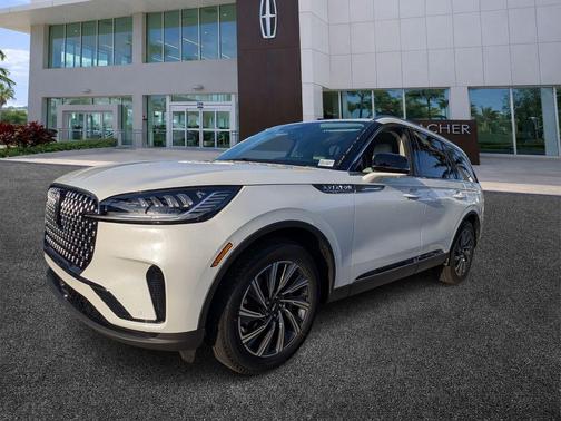 Pristine White 2026 Lincoln Aviator Premiere