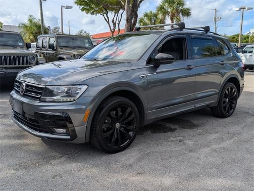 2020 Volkswagen Tiguan 2.0T SE R-Line Black