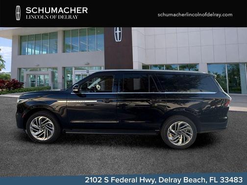 Infinite Black Metallic 2026 Lincoln Navigator L Premiere