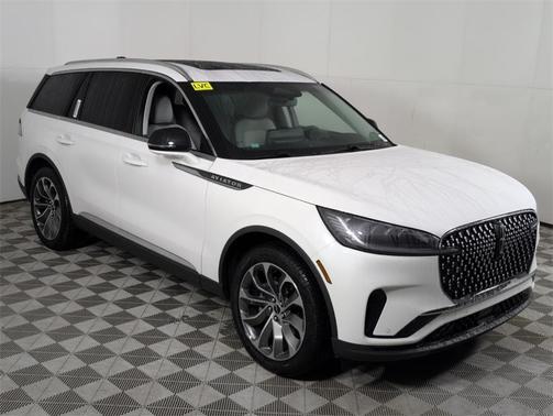 2025 Lincoln Aviator Premiere