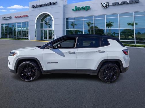 2022 Jeep Compass Altitude