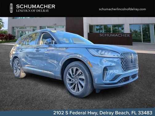 Whisper White 2026 Lincoln Aviator Premiere