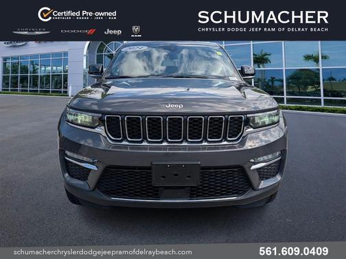 Metallic 2024 Jeep Grand Cherokee Limited