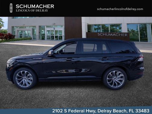 Infinite Black Metallic 2026 Lincoln Aviator Premiere