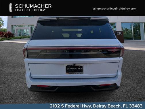 Crystal White Metallic 2026 Lincoln Navigator Black Label