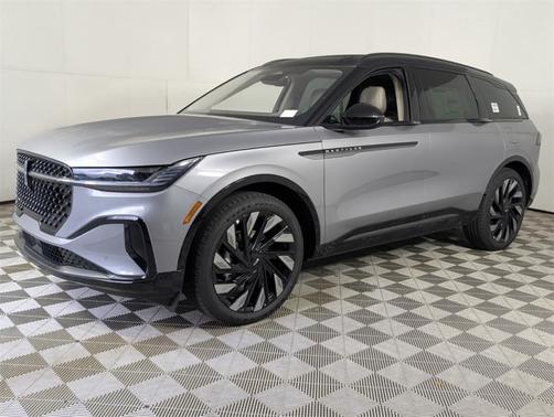 2025 Lincoln Nautilus Reserve