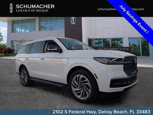 Star White 2026 Lincoln Navigator Premiere