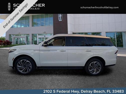 Star White 2026 Lincoln Navigator Premiere