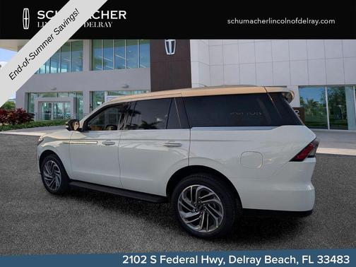 Star White 2026 Lincoln Navigator Premiere