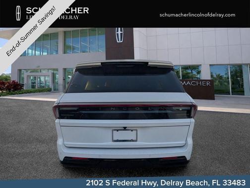 Star White 2026 Lincoln Navigator Premiere