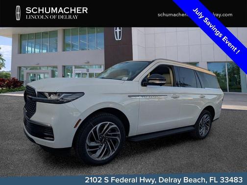 Star White 2026 Lincoln Navigator Premiere