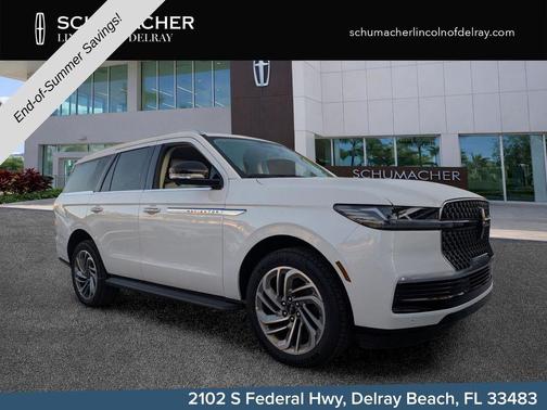 Star White 2026 Lincoln Navigator Premiere