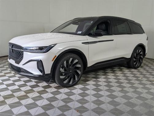 2025 Lincoln Nautilus Reserve