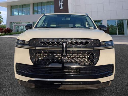 White Metallic 2026 Lincoln Navigator Black Label
