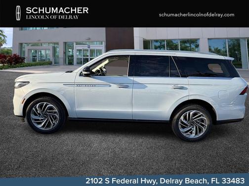 Crystal White Metallic 2026 Lincoln Navigator Reserve
