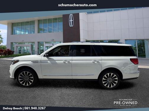 White 2020 Lincoln Navigator L Reserve