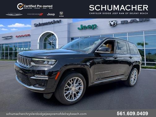 Diamond Black 2023 Jeep Grand Cherokee Summit