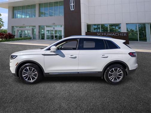 2022 Lincoln Nautilus Reserve