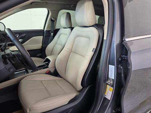 Metallic 2026 Lincoln Corsair Premiere