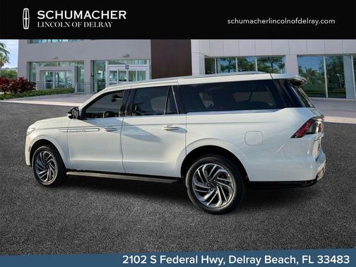 Star White 2026 Lincoln Navigator L Premiere